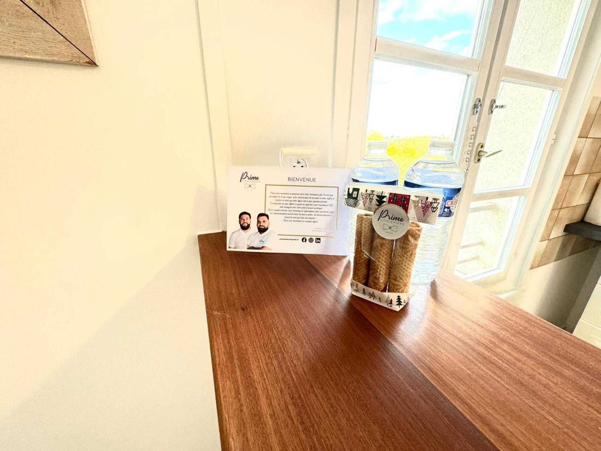 Appartement Quai Saone - By Primo C0Nciergerie Tournus Eksteriør bilde