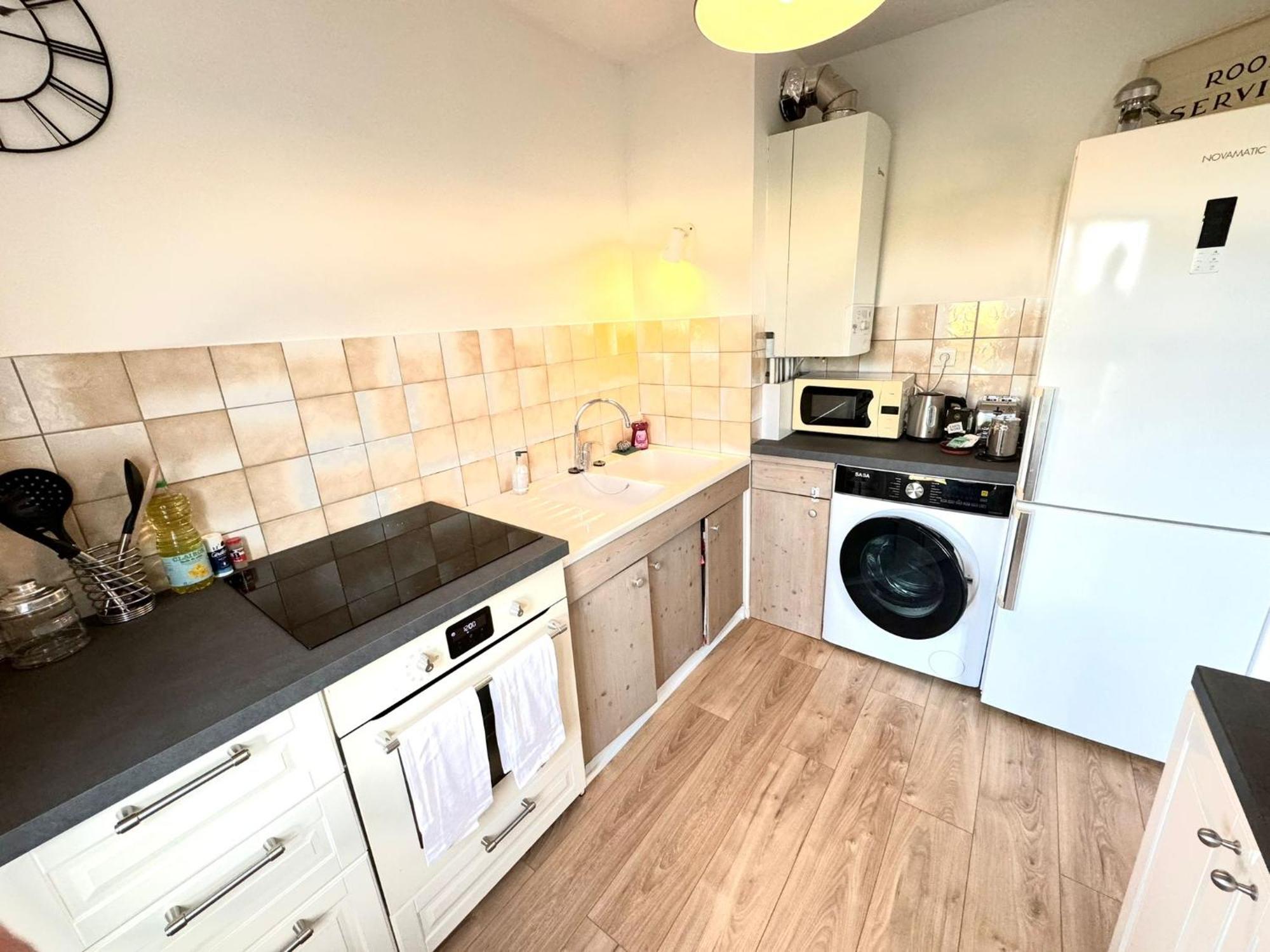 Appartement Quai Saone - By Primo C0Nciergerie Tournus Eksteriør bilde